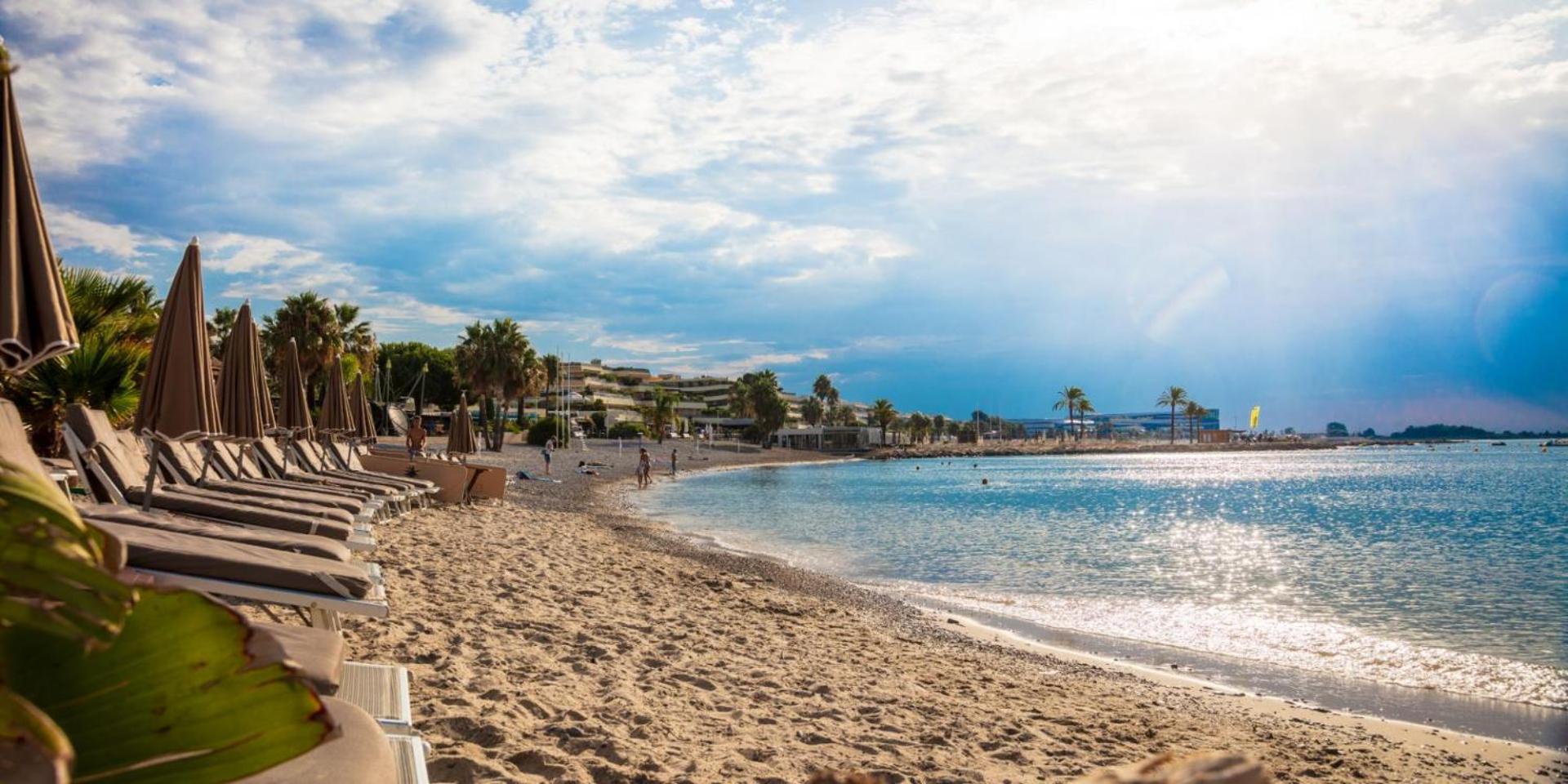 Magnifique 2 Pieces Vue Mer - Parking Proche Plage Saint-Laurent-du-Var Exteriör bild
